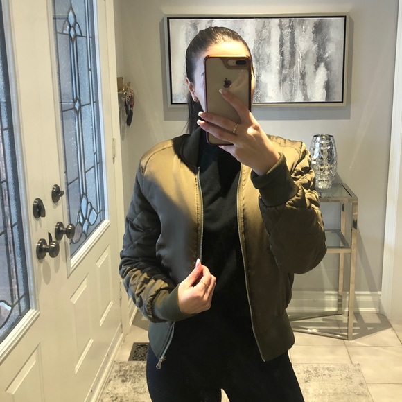 Bomber Jacket - Picture 3 of 3